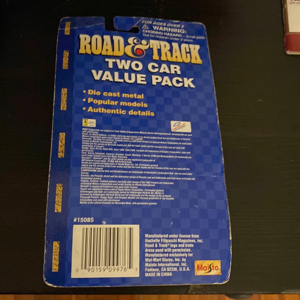 Maisto cars 3 2 packs - Picture 8 of 8